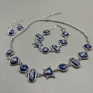 Elegant Blue and Silver Necklace, Bracelet and Earring Set